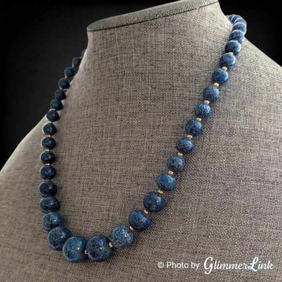 Vintage Blue Mottled Stone Graduated Chunky Beaded Necklace - Picture 4 of 13